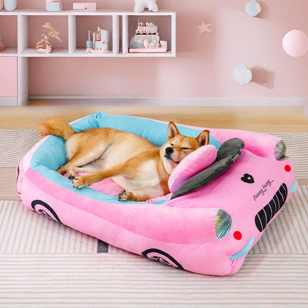 Luxury Convertible Race Car Pet Bed – Classic Design & Ultimate Comfort