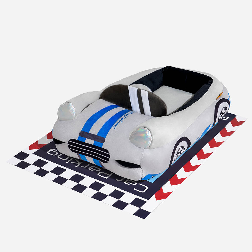 Luxury Convertible Race Car Pet Bed – Classic Design & Ultimate Comfort