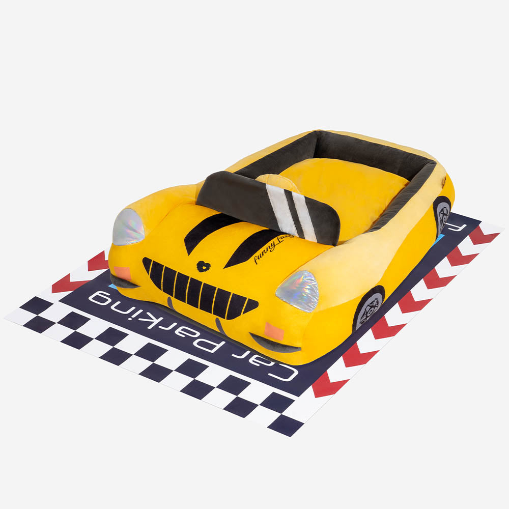 Luxury Convertible Race Car Pet Bed – Classic Design & Ultimate Comfort