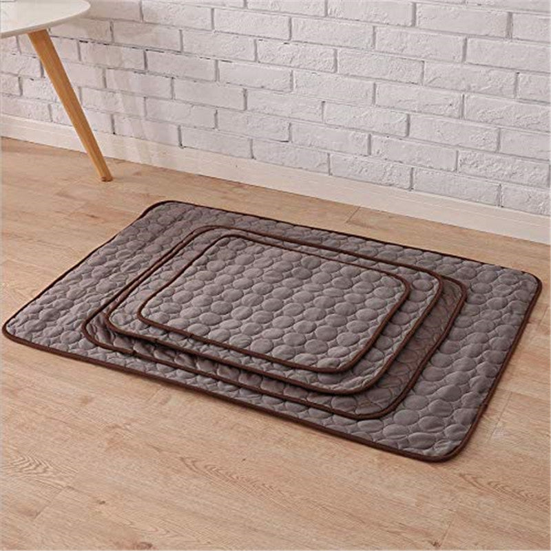 ChillPaw | Dog Cooling Mat – Pressure-Activated Gel & Portable Design